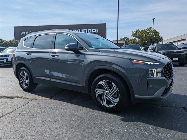 Used 2023 Hyundai Santa Fe SEL image 2