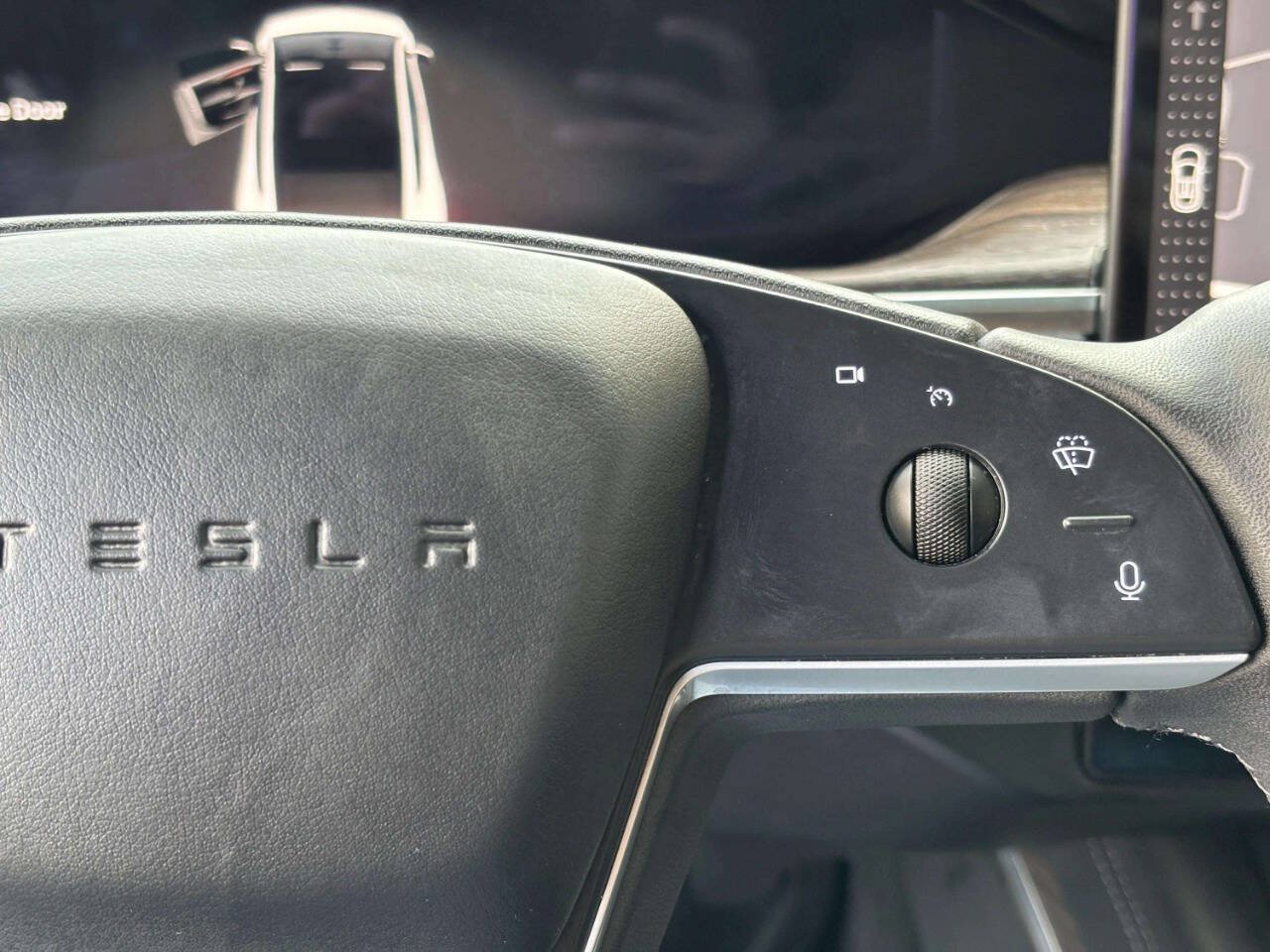 Used 2022 Tesla Model X AWD/4WD image 37