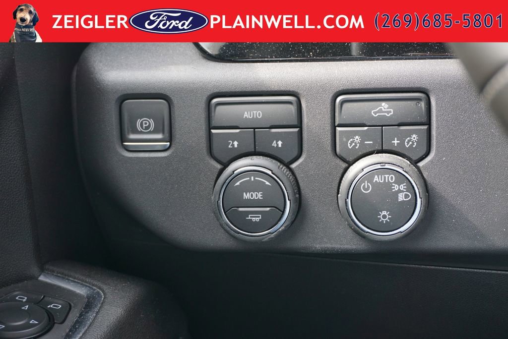 Used 2023 Chevrolet Silverado 1500 LT AWD/4WD image 27