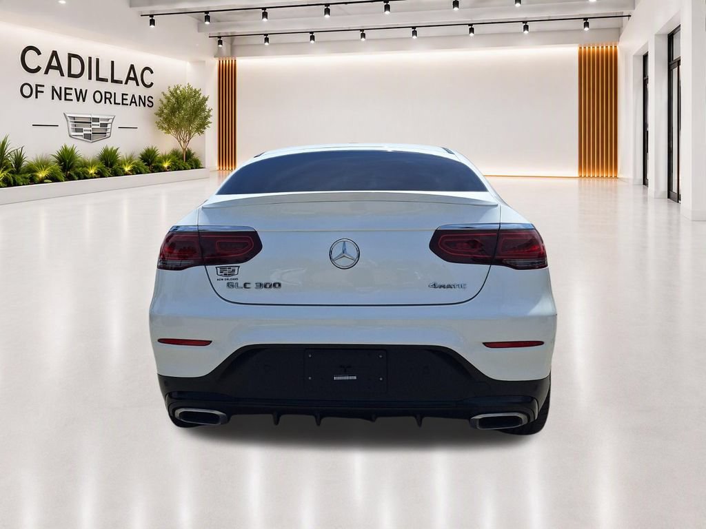 Used 2023 Mercedes-Benz GLC 300 4MATIC Coupe image 4