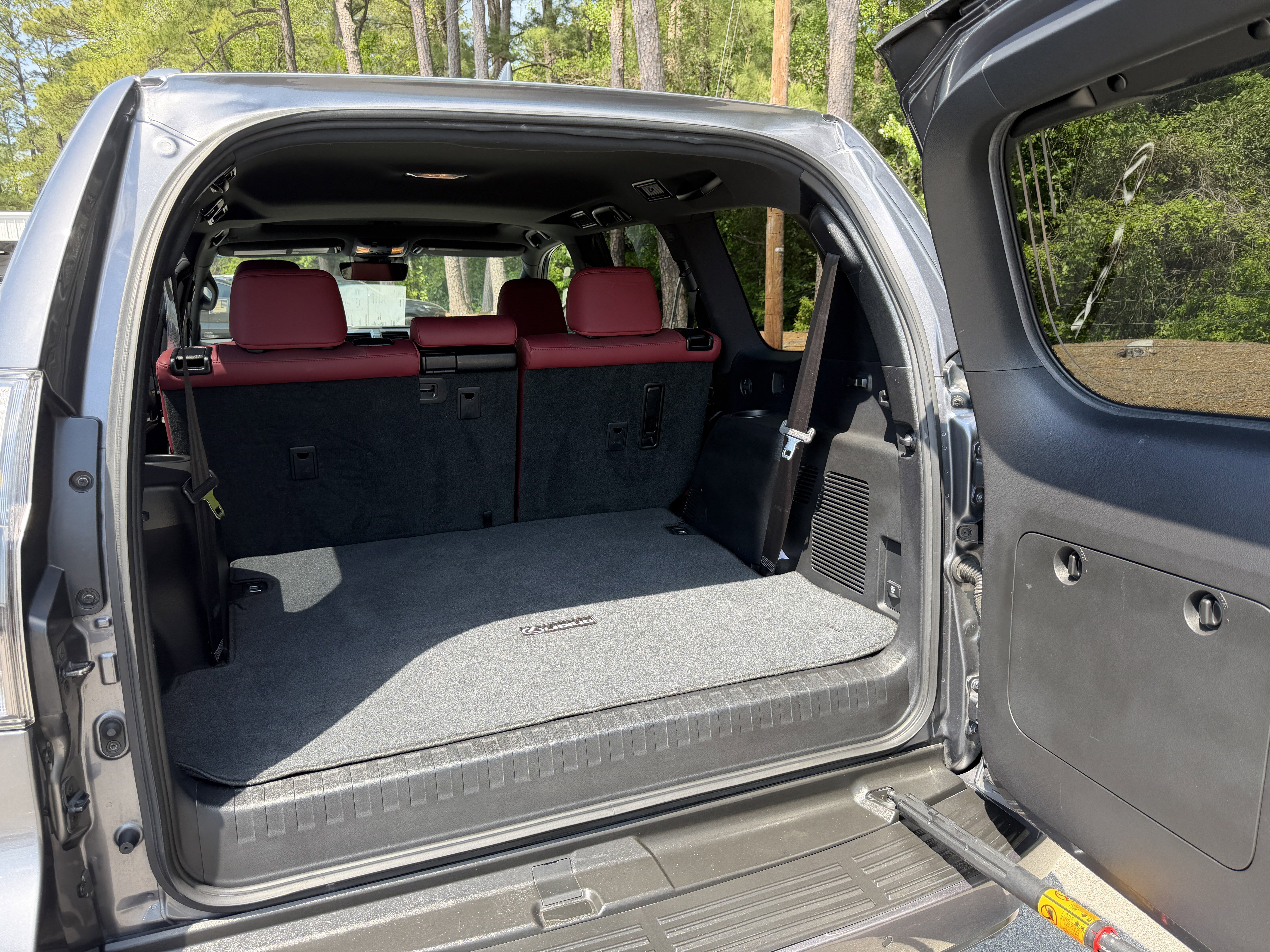 Used 2020 Lexus GX 460 Premium w/ Premium Package image 10
