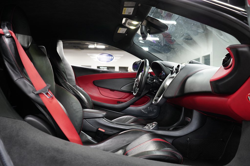 Used 2017 McLaren 570S Coupe RWD image 19