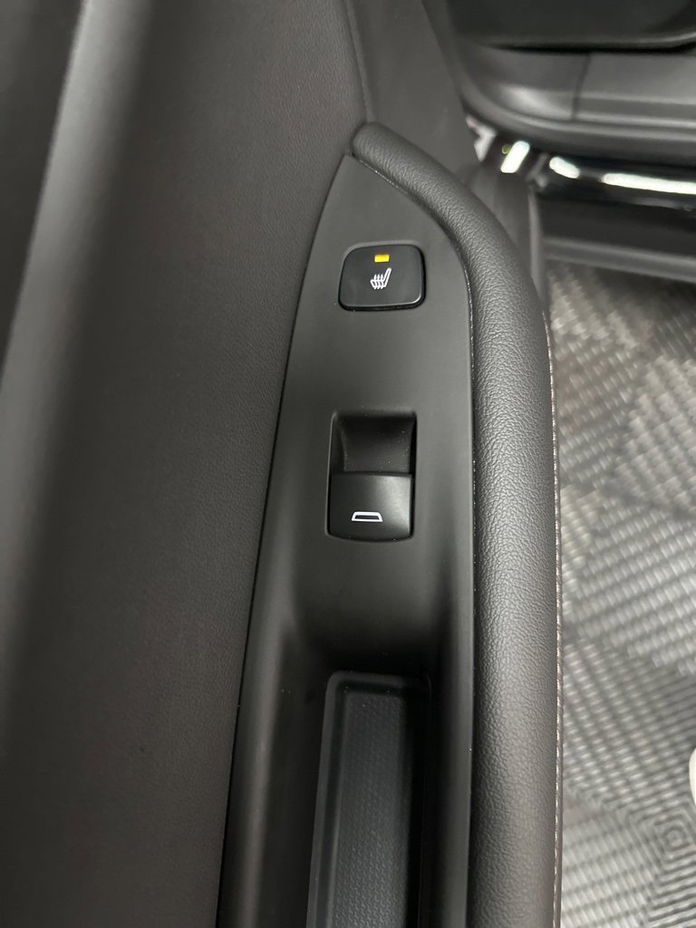 Used 2024 Chevrolet Blazer Premier w/ Enhanced Convenience Package image 36