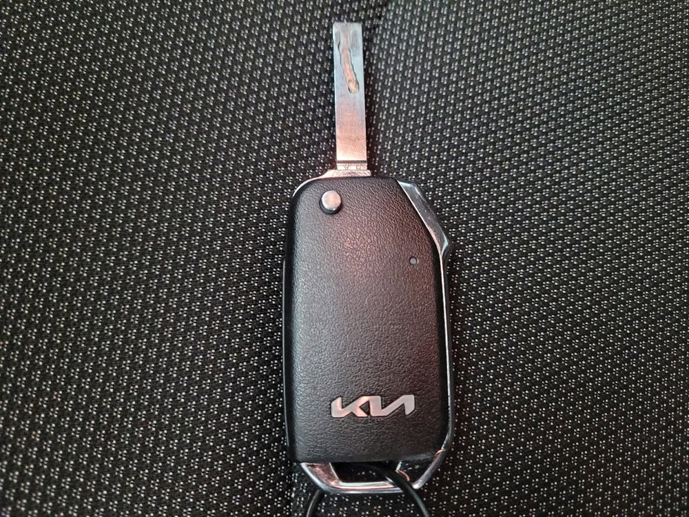 Used 2024 Kia Forte LXS image 32