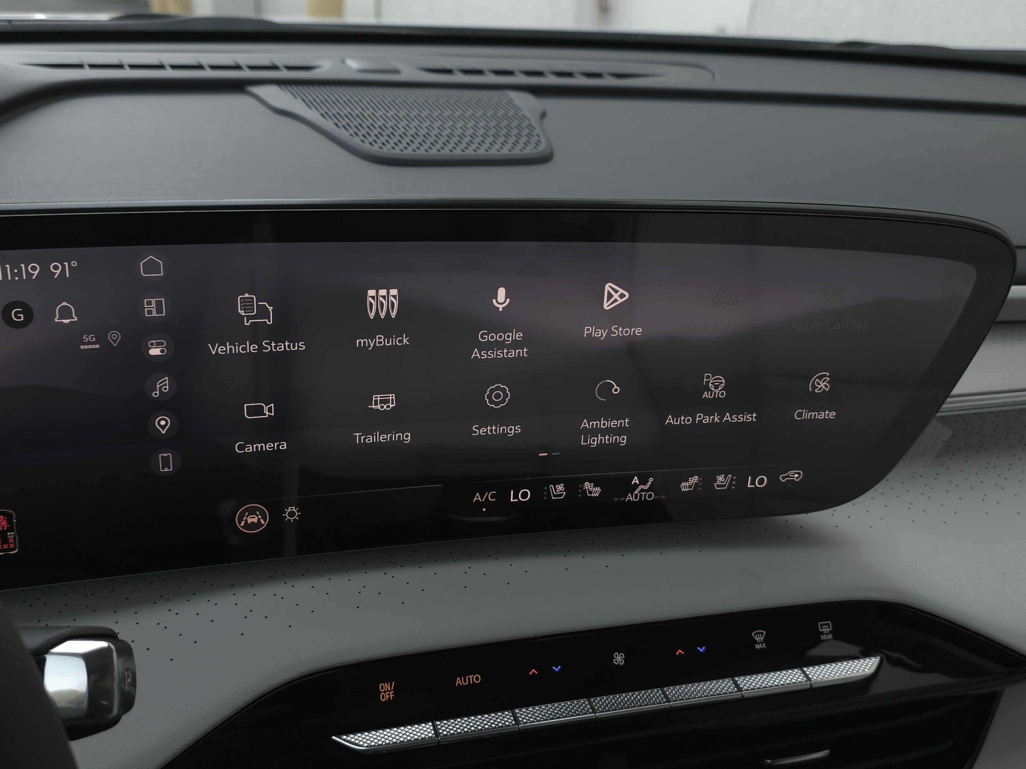 New 2027 Buick Enclave Avenir FWD image 24
