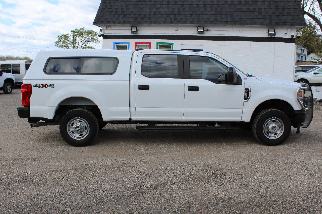 Used 2021 Ford F250 XL w/ Power Equipment Group AWD/4WD image 4