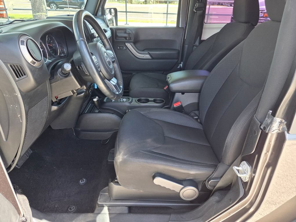 Used 2016 Jeep Wrangler Sport w/ Quick Order Package 24S AWD/4WD image 5