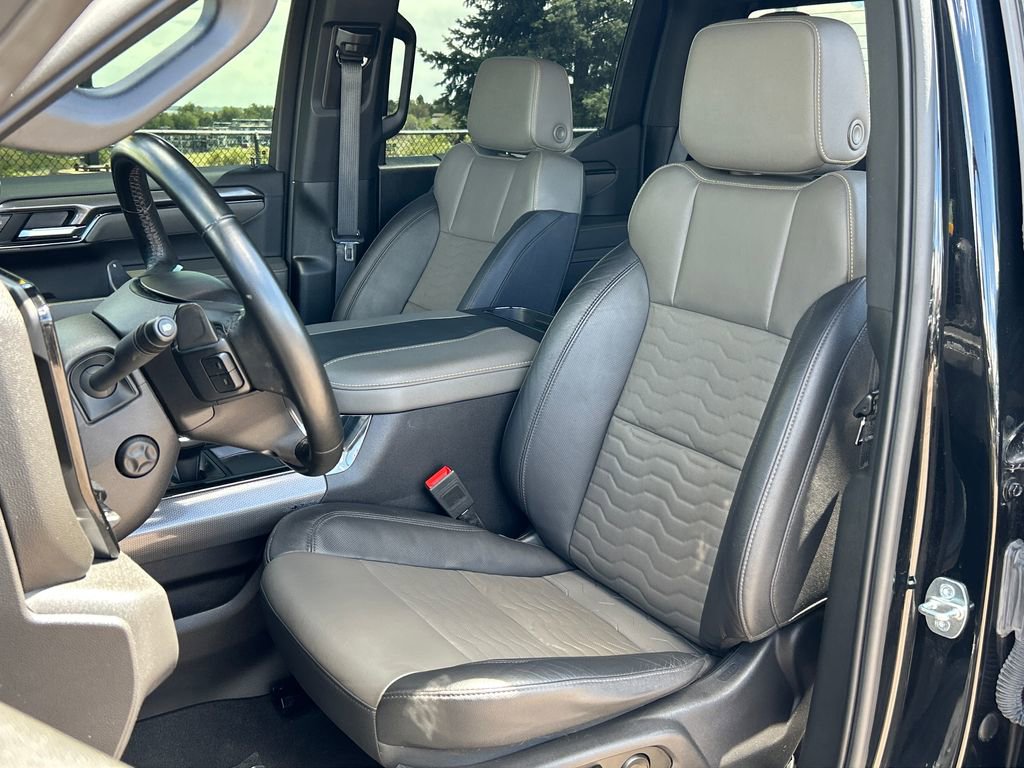 Used 2023 Chevrolet Silverado 1500 ZR2 w/ Technology Package AWD/4WD image 15