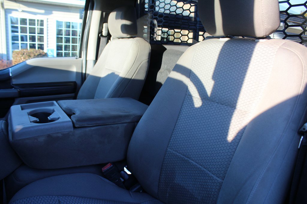 Used 2021 Ford F550 4x4 STAKE BED POWERSTROKE image 19