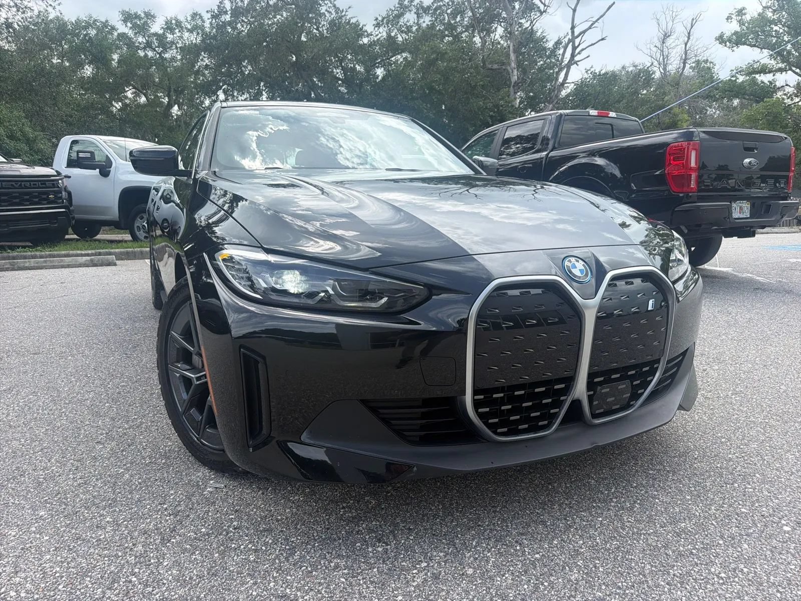 Used 2023 BMW i4 eDrive35 RWD image 5