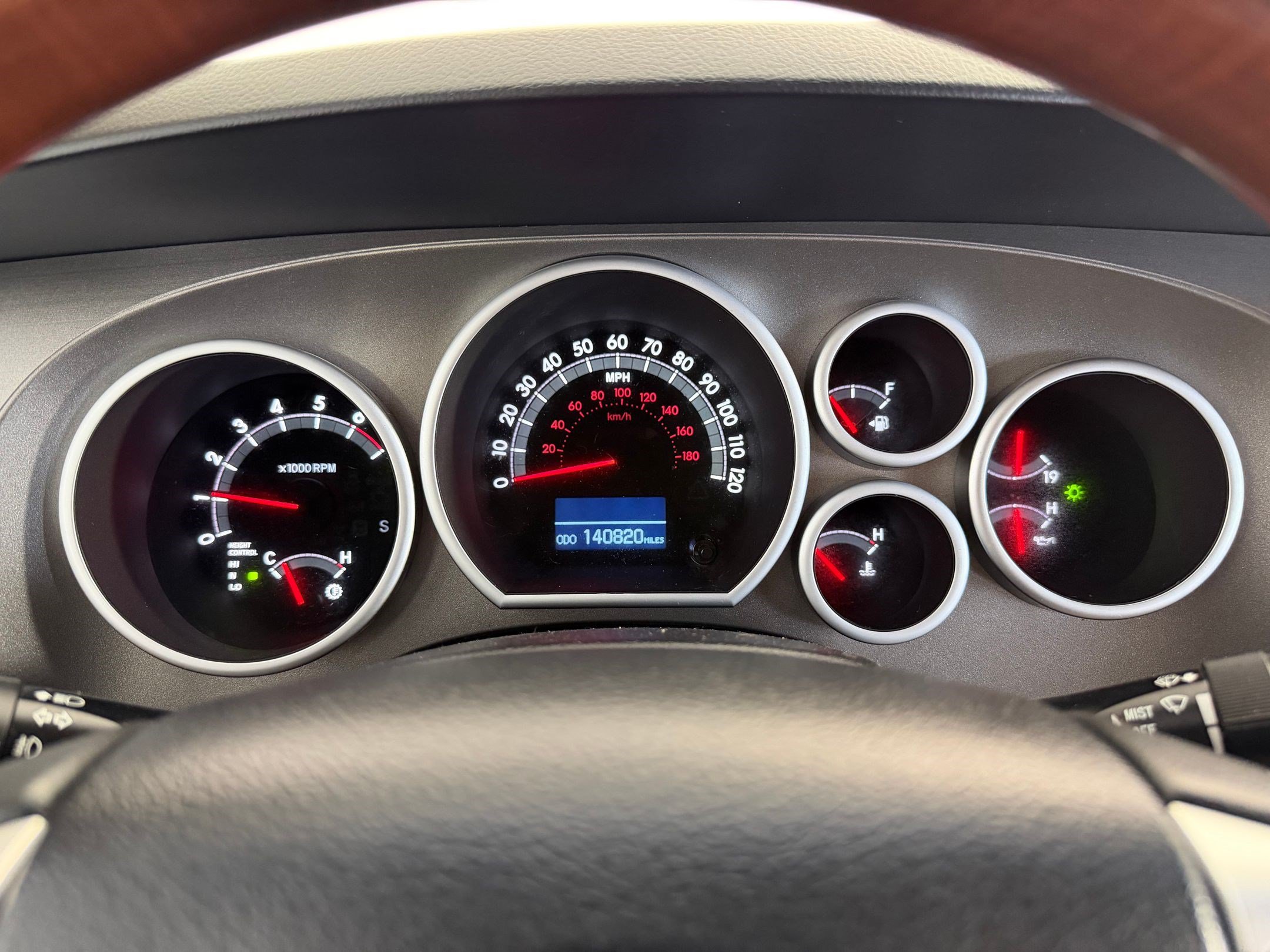 Used 2016 Toyota Sequoia Platinum AWD/4WD image 17