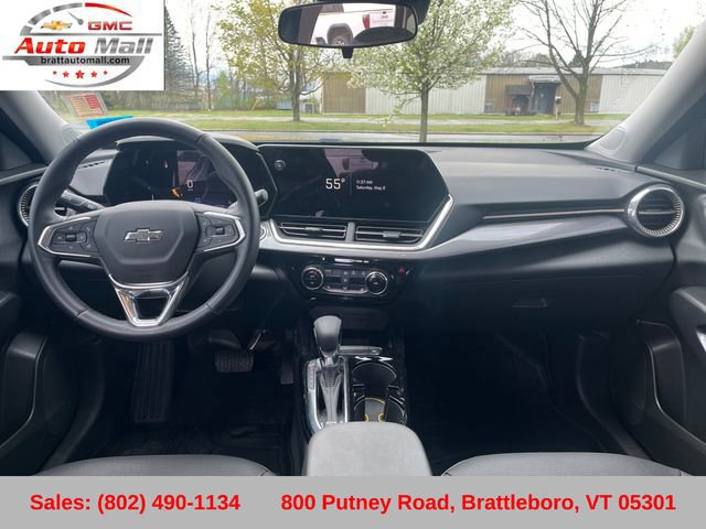 Used 2024 Chevrolet Trax ACTIV w/ Sunroof Package FWD image 14