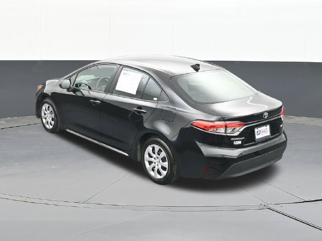 Used 2026 Toyota Corolla LE FWD image 54