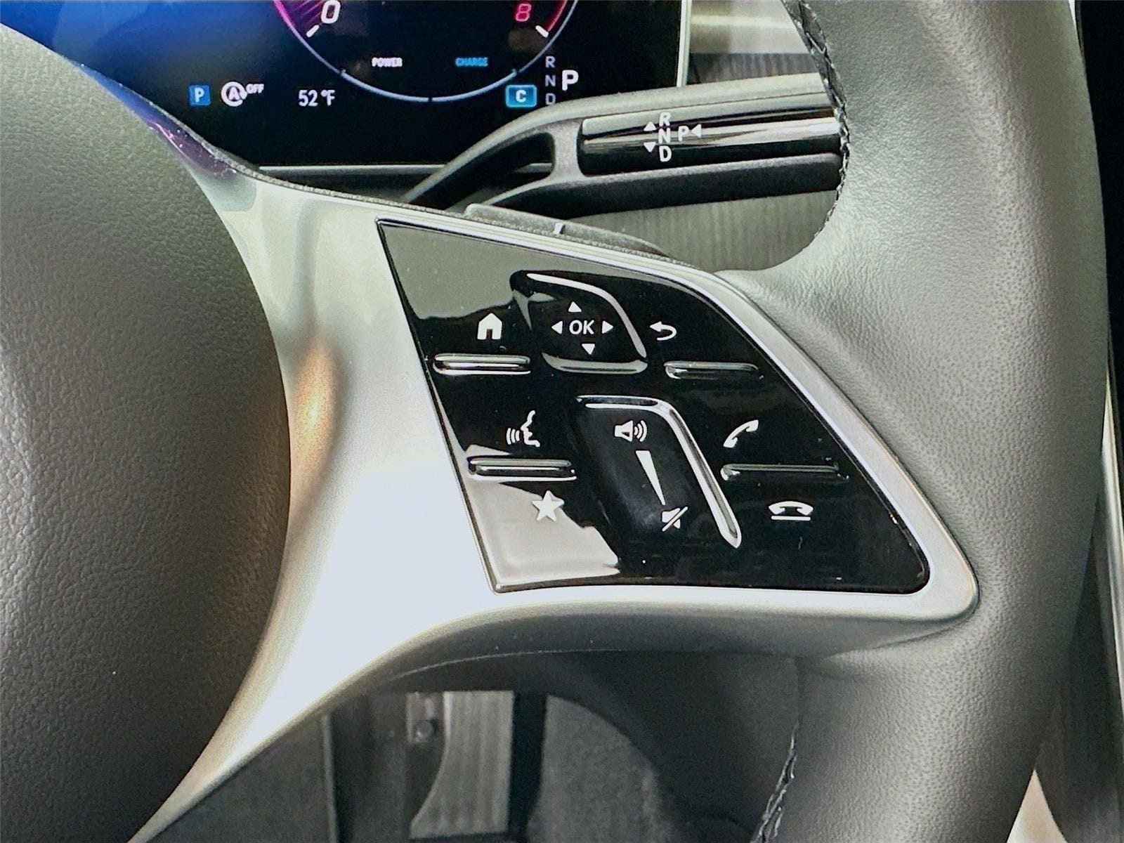 Certified 2026 Mercedes-Benz C 300 4MATIC Sedan image 13