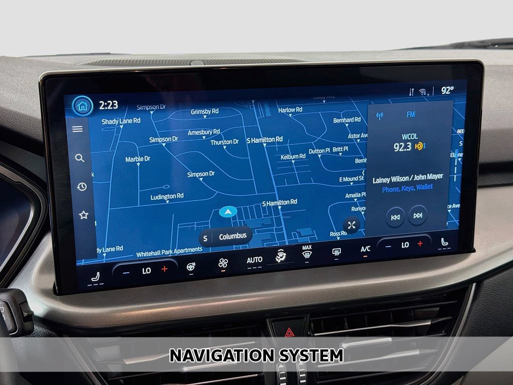 Used 2023 Ford Escape Active w/ Tech Pack #2 FWD image 3