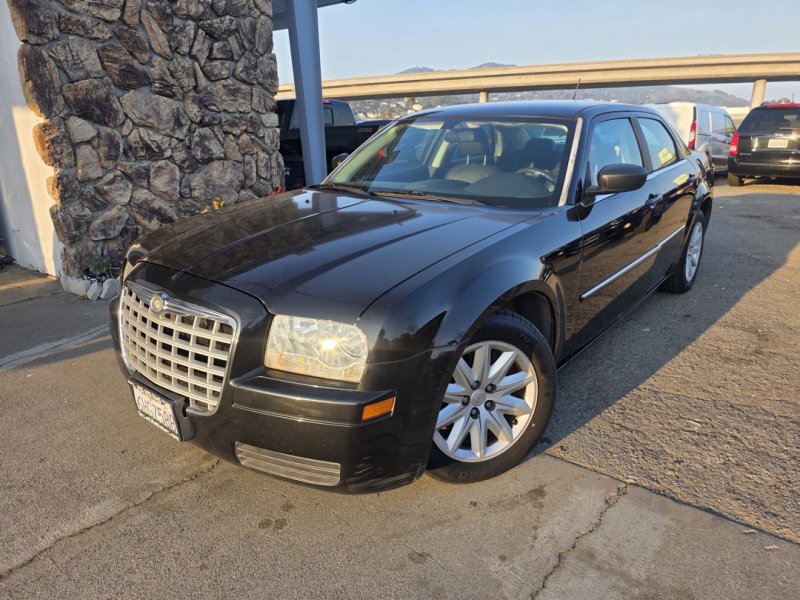 Used 2008 Chrysler 300 LX image 2