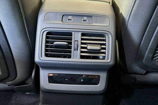 Used 2025 Audi Q5 Premium w/ Convenience Package AWD/4WD image 22