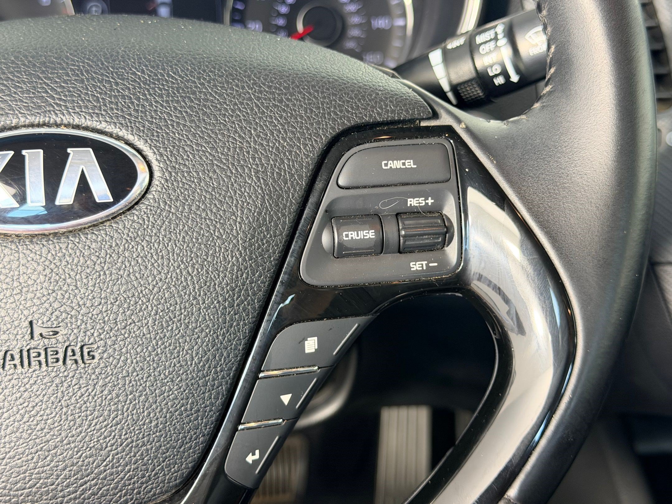 Used 2018 Kia Forte S w/ S Technology Plus Package FWD image 15