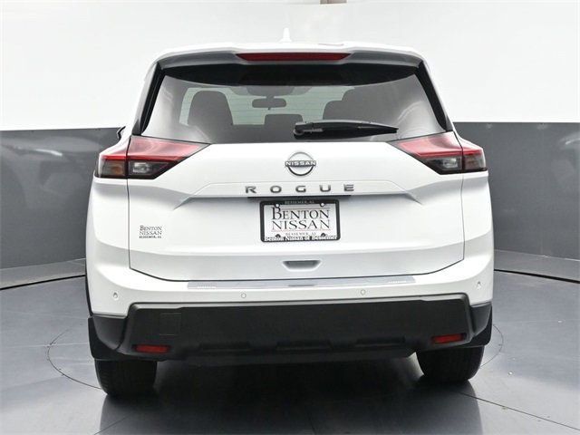 New 2026 Nissan Rogue SV image 39