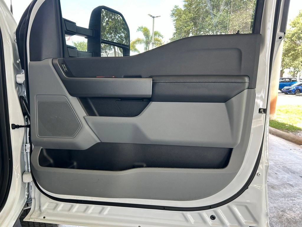 Used 2026 Ford F350 XLT AWD/4WD image 30