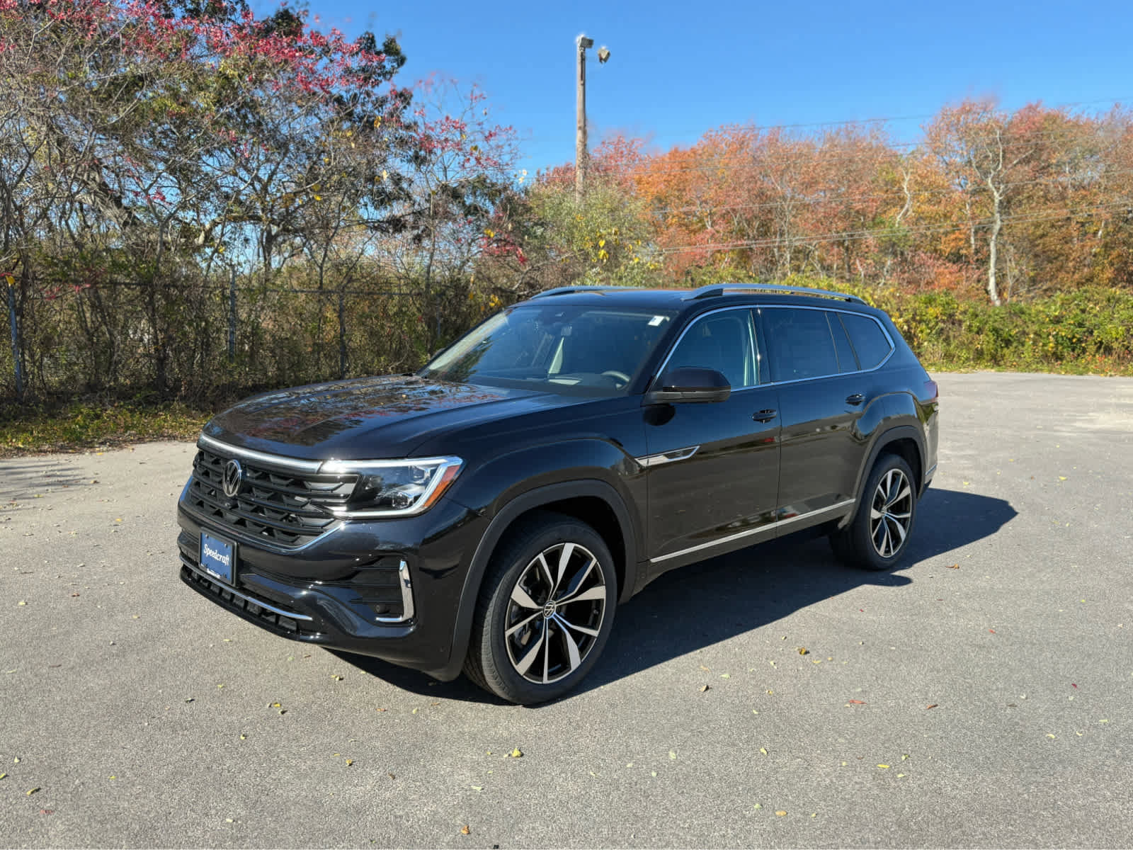 New 2026 Volkswagen Atlas SEL Premium R-Line image 3