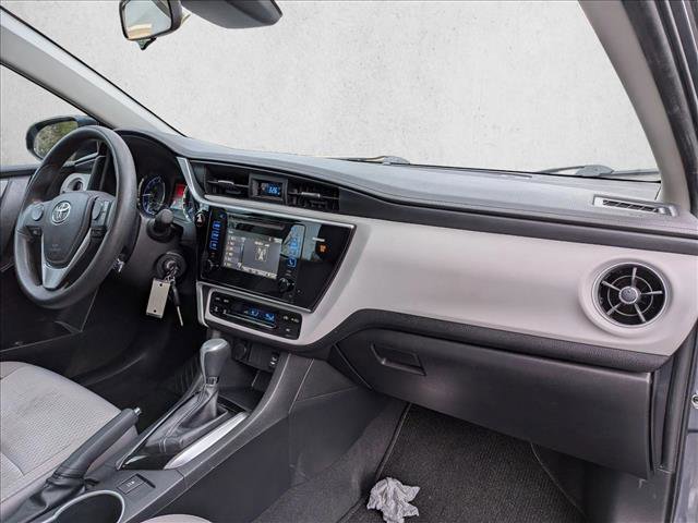 Used 2017 Toyota Corolla LE w/ Carpet Mat Package (TMS) image 18