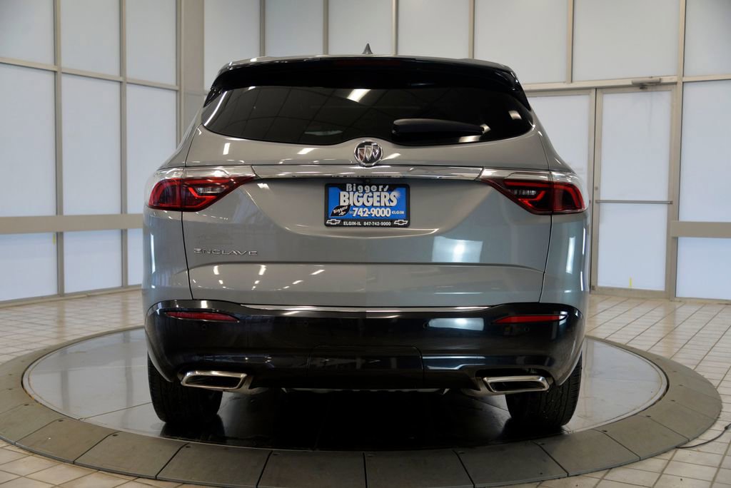 Used 2024 Buick Enclave Essence w/ Experience Buick Package image 7