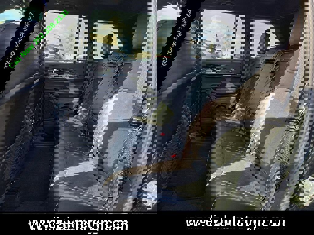 Used 2023 Jeep Grand Cherokee Altitude image 6