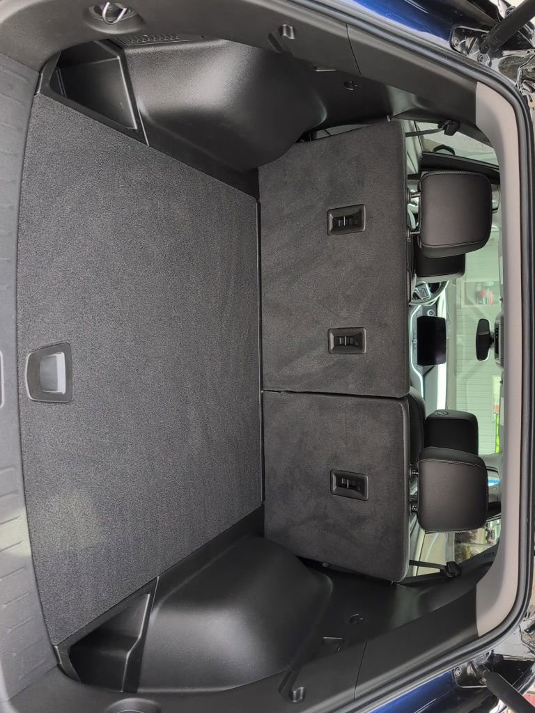 Used 2023 Chevrolet Blazer LT w/ Midnight/Sport Edition image 6