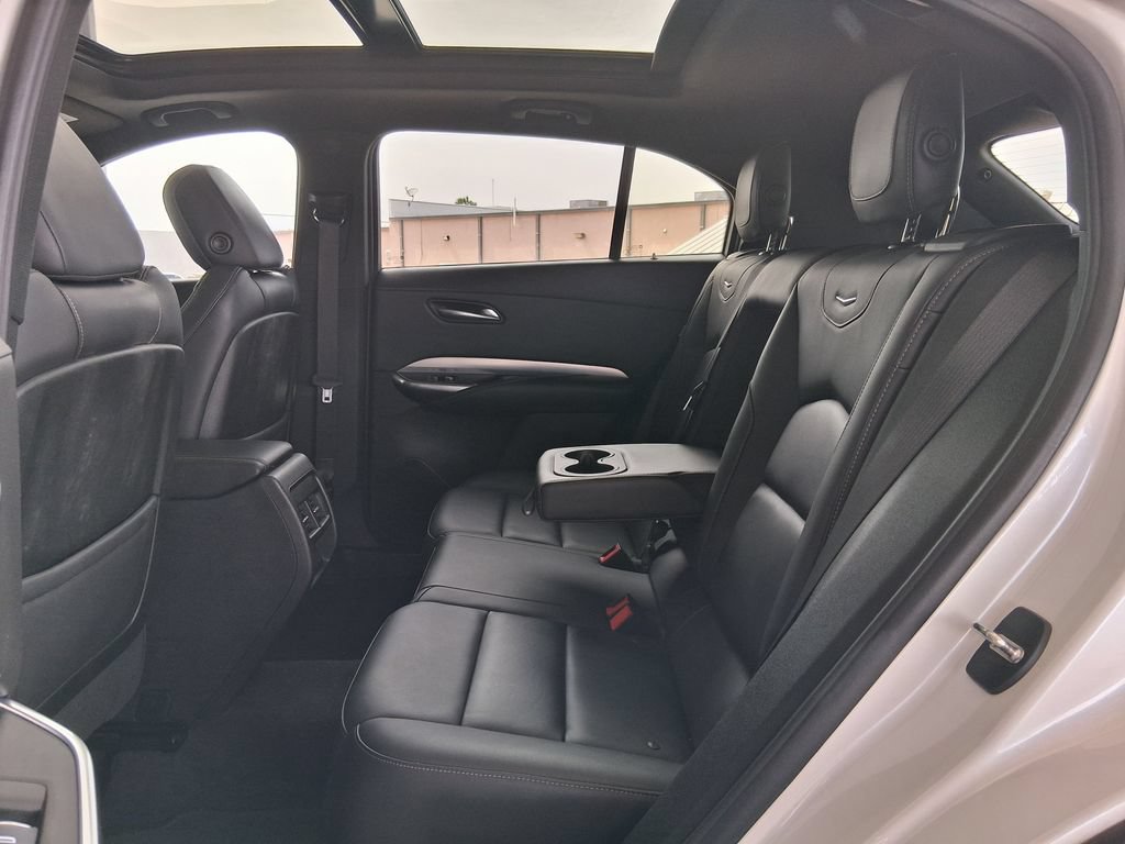 Used 2022 Cadillac XT4 Premium Luxury w/ Enhanced Visibility Package FWD image 23