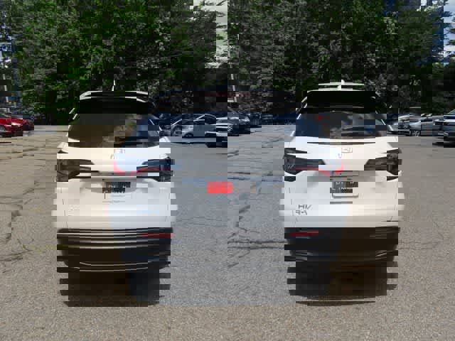 New 2026 Honda HR-V LX image 5