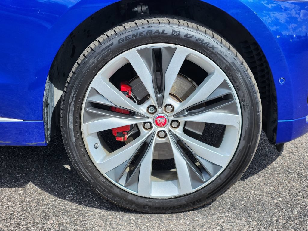 Used 2018 Jaguar F-PACE S AWD/4WD image 30