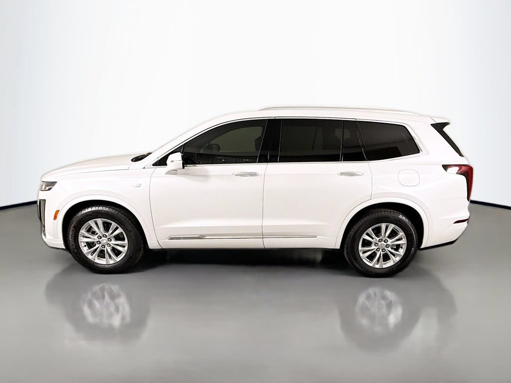 Used 2025 Cadillac XT6 Luxury FWD image 5