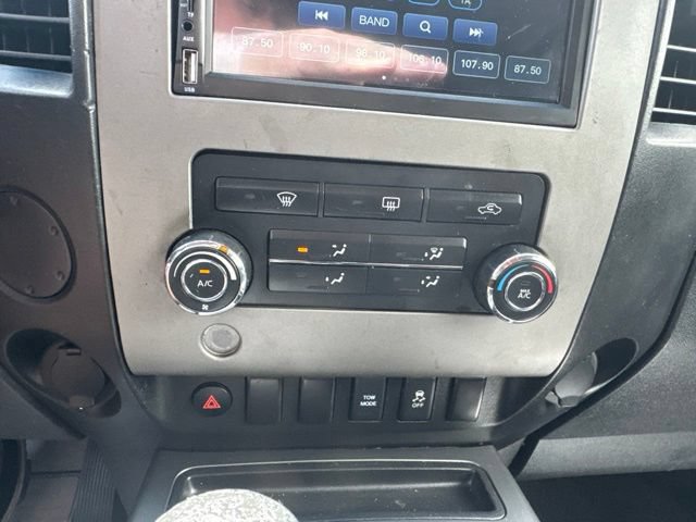 Used 2012 Nissan Titan SV w/ SV Premium Utility Pkg RWD image 17