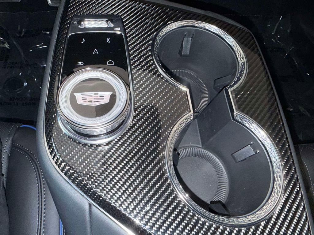 New 2026 Cadillac Optiq V AWD/4WD image 15