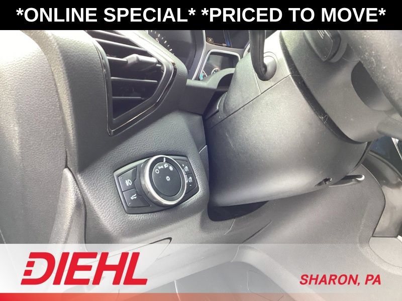 Used 2017 Ford Escape Titanium AWD/4WD image 25