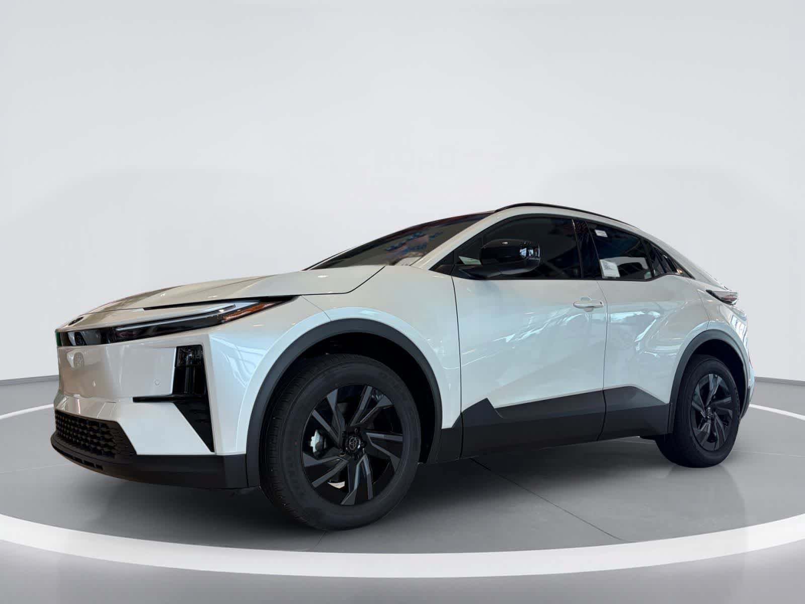 New 2026 Toyota C-HR w/ Cold Weather Package AWD/4WD video 2