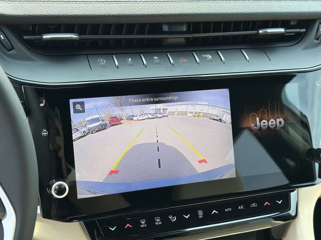 New 2026 Jeep Grand Cherokee L Limited w/ Limited Altitude Package AWD/4WD image 27