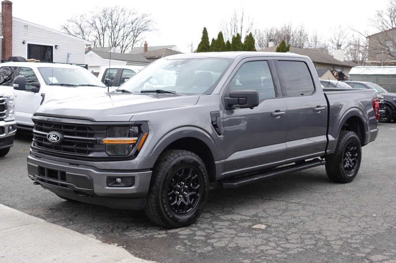 Used 2024 Ford F150 XLT w/ XLT Black Appearance Package