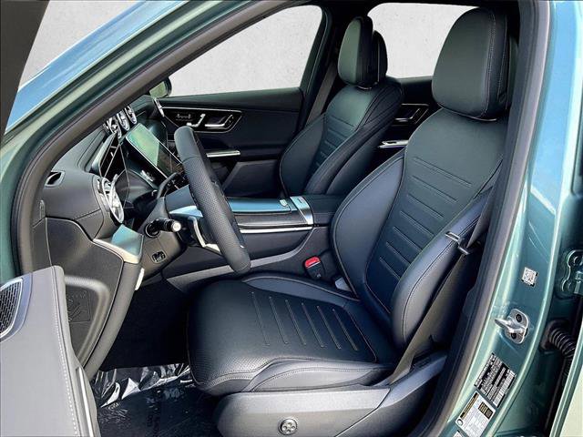 Used 2026 Mercedes-Benz GLC 300 image 9