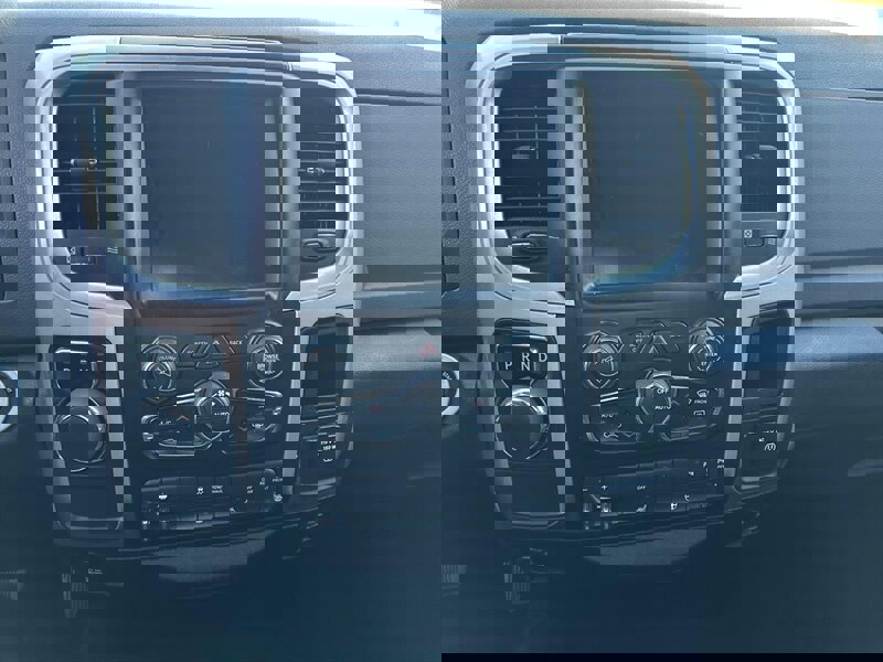 Used 2016 RAM 1500 Big Horn image 12