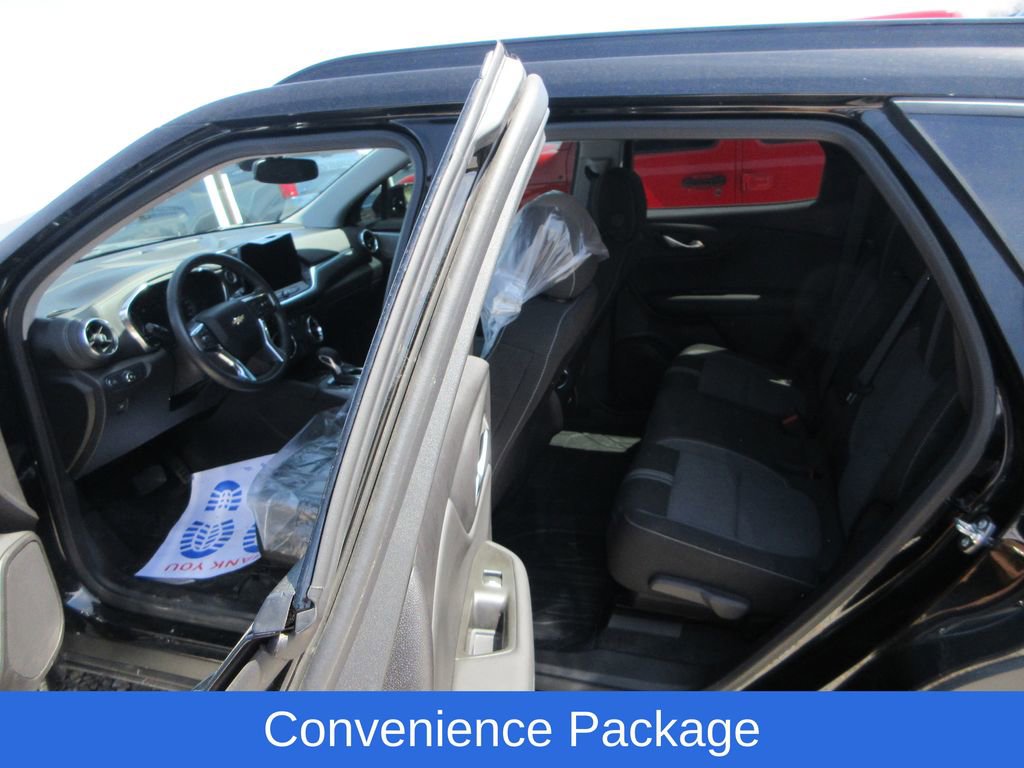 Certified 2024 Chevrolet Blazer LT w/ Redline Edition image 5