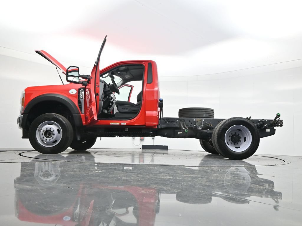 Used 2026 Ford F600 4x4 Regular Cab Super Duty w/ XLT Value Package image 48