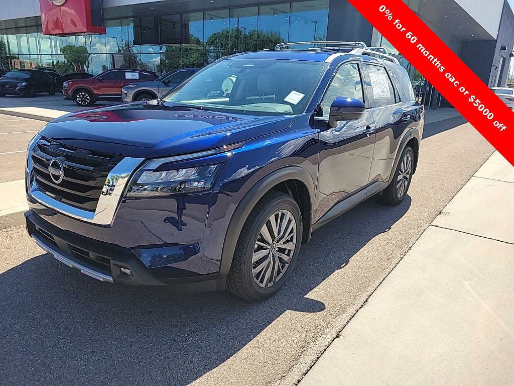 New 2025 Nissan Pathfinder SL w/ SL Premium Package image 3