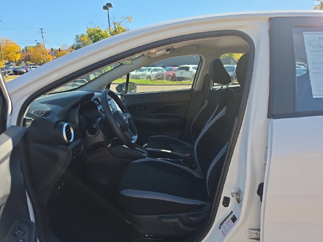 Used 2025 Nissan Versa S w/ Trunk Package FWD image 8