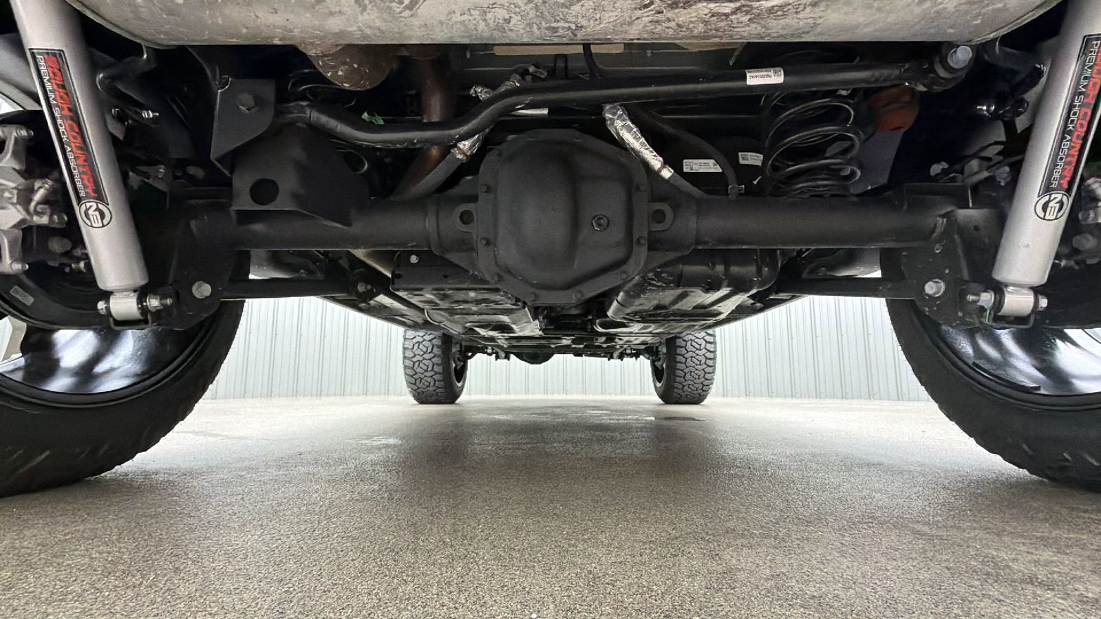 Used 2025 Jeep Wrangler Unlimited Sahara AWD/4WD image 11