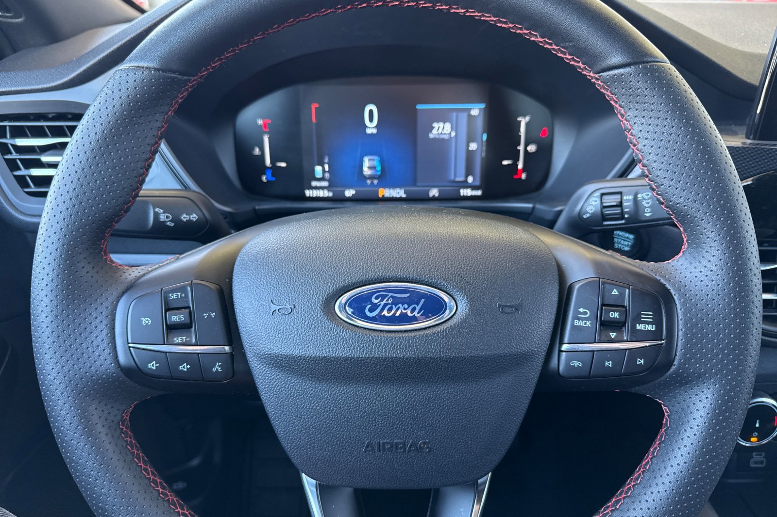 Used 2025 Ford Escape ST-Line image 23