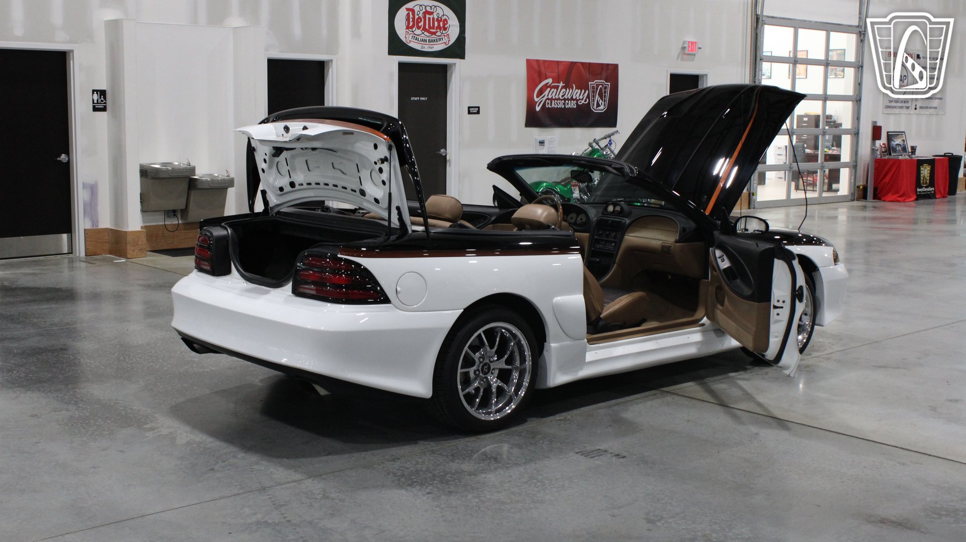 Used 1995 Ford Mustang GT RWD image 32