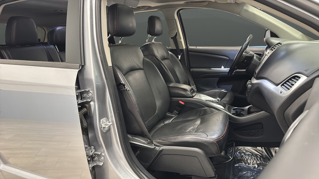 Used 2018 Dodge Journey GT w/ Nav & Sun Group AWD/4WD image 25