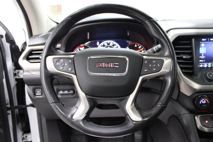 Used 2021 GMC Acadia Denali w/ Denali Technology Package AWD/4WD image 38